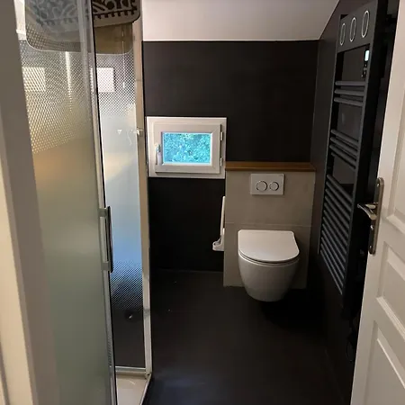 Semesterbostad Maison Recente Climatisee *